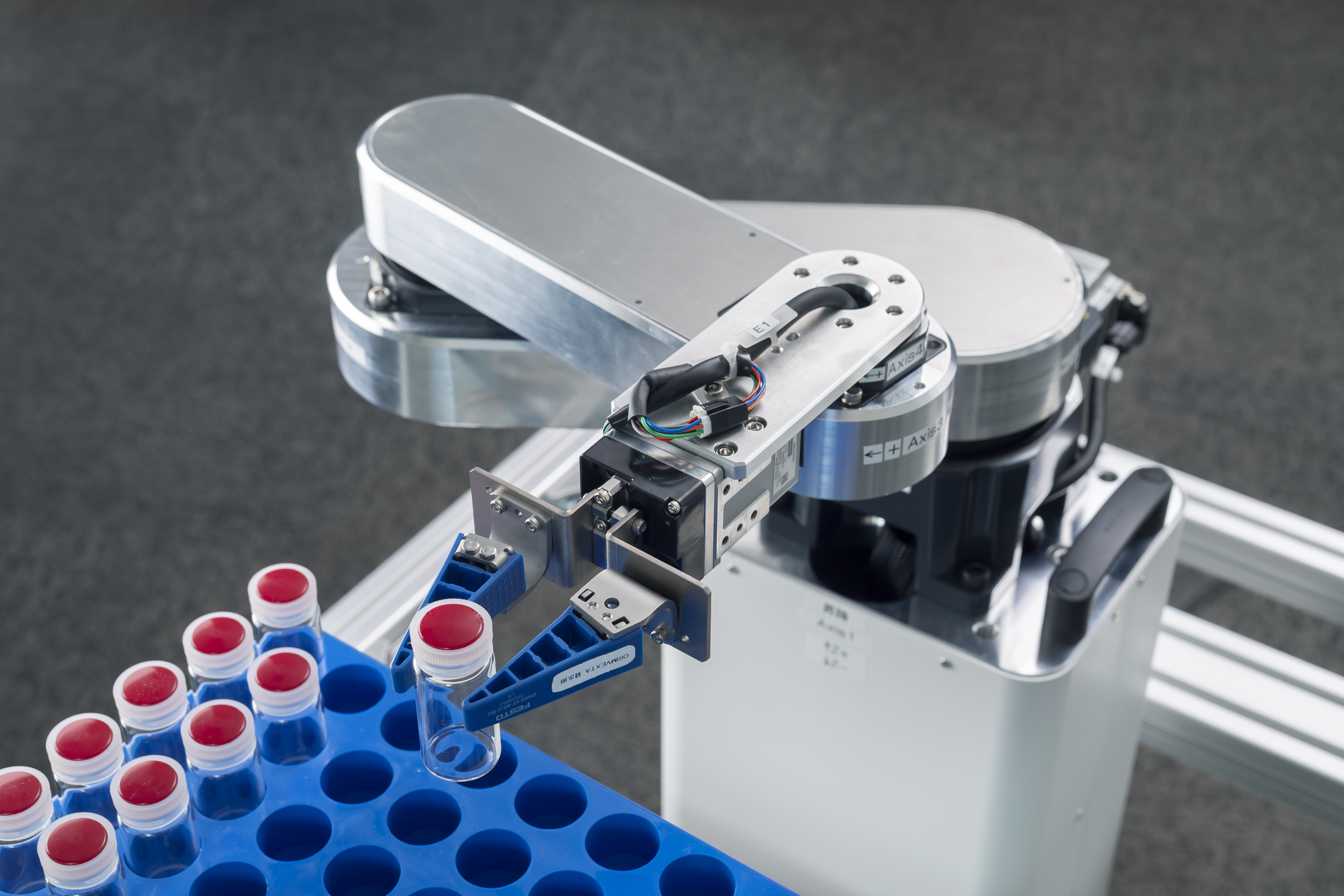 Boosting Throughput with Omnidirectional Motion: Introducing Full 360° Type SCARA Robots